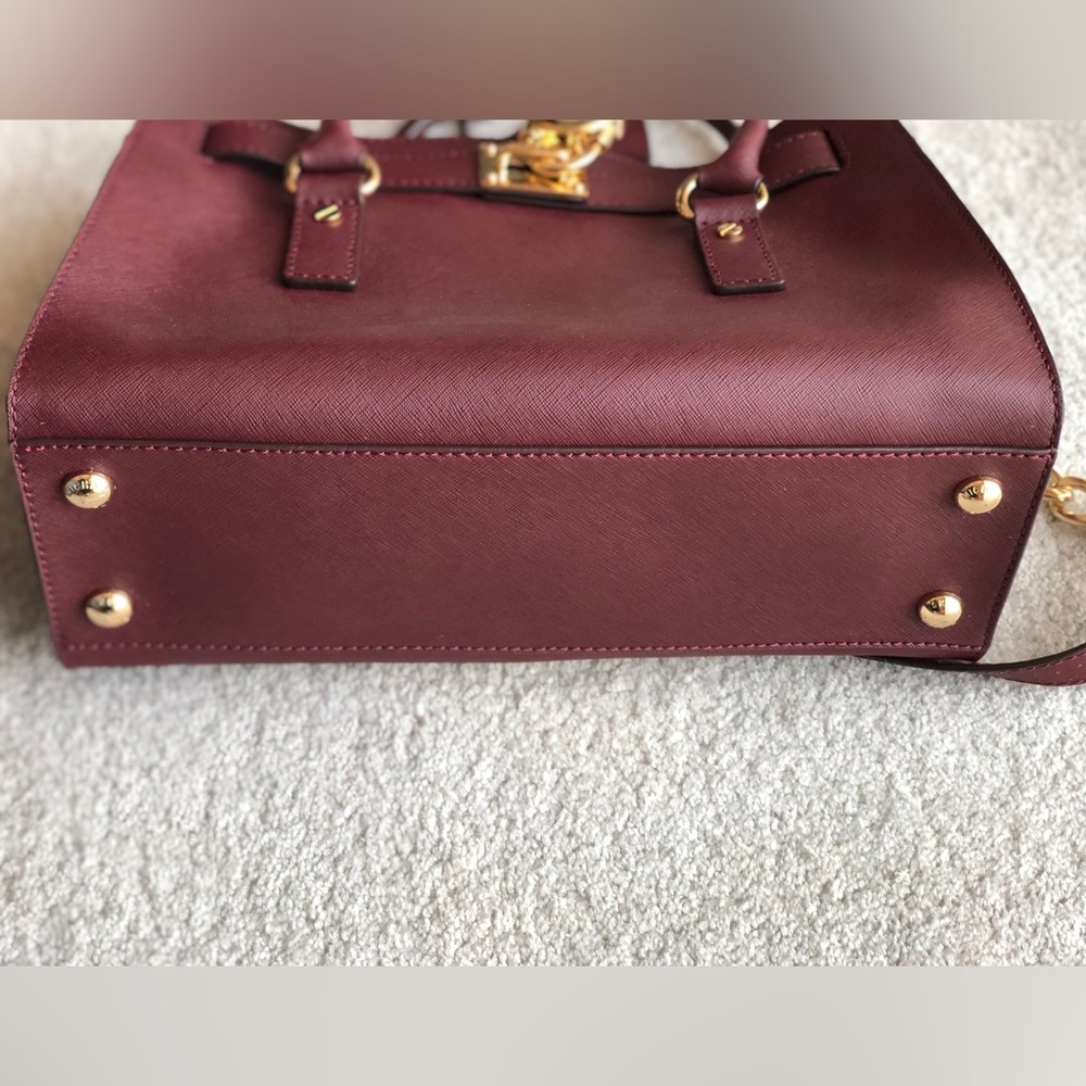 Michael Kors Hamilton Bag - Picture 13 of 16